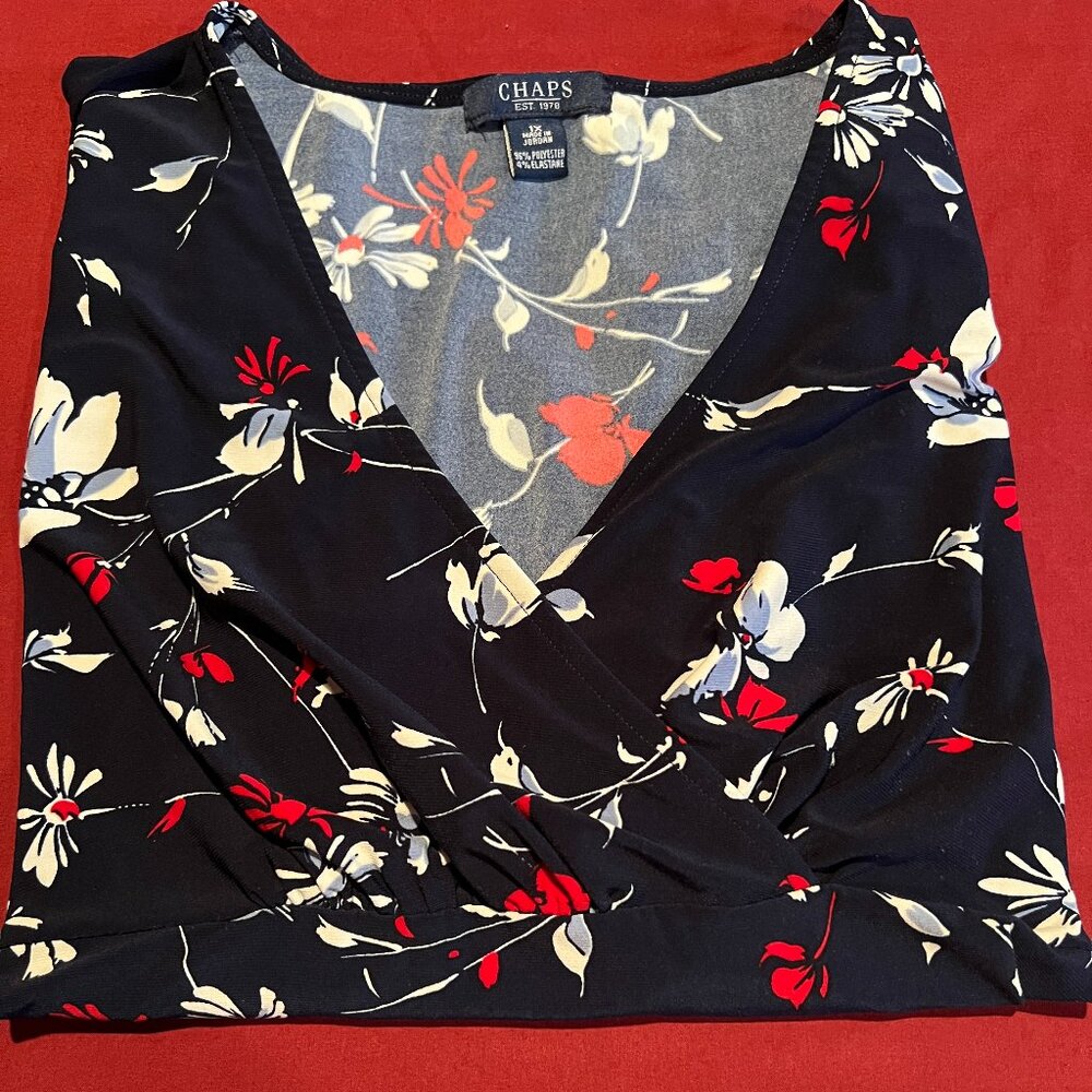 Chaps Women's Floral V-Neck Blouse – Size 1X